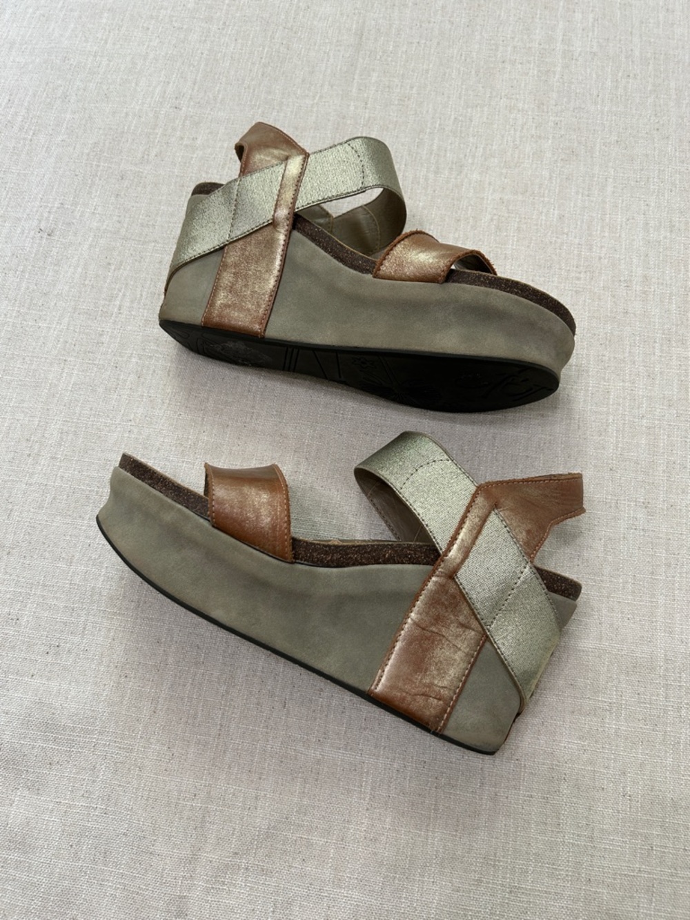 OTBT Bushnell Wedge Women’s 9 Bronze/Gold Sandal Festival Bohemian Open Toe